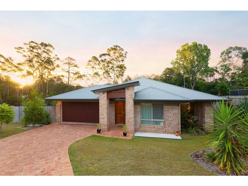 12 Dollarbird Drive, Pomona QLD 4568