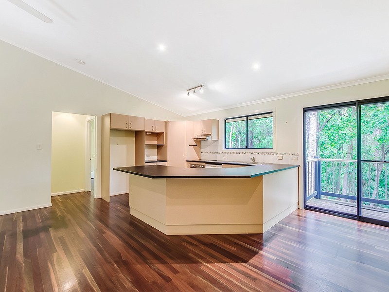 299 Louis Bazzo Drive, Pomona QLD 4568