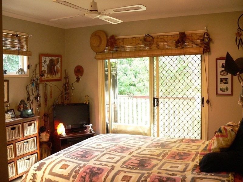 9 Albert Street, Cooran QLD 4569
