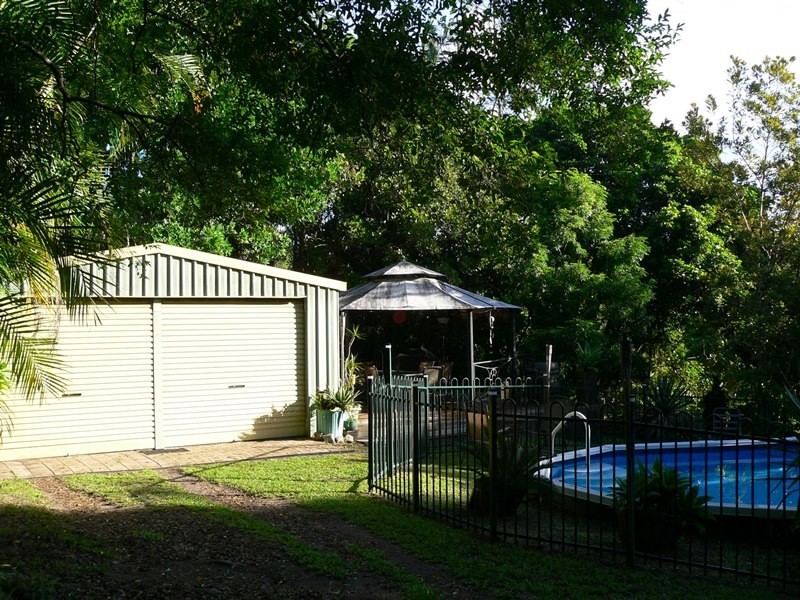 9 Albert Street, Cooran QLD 4569