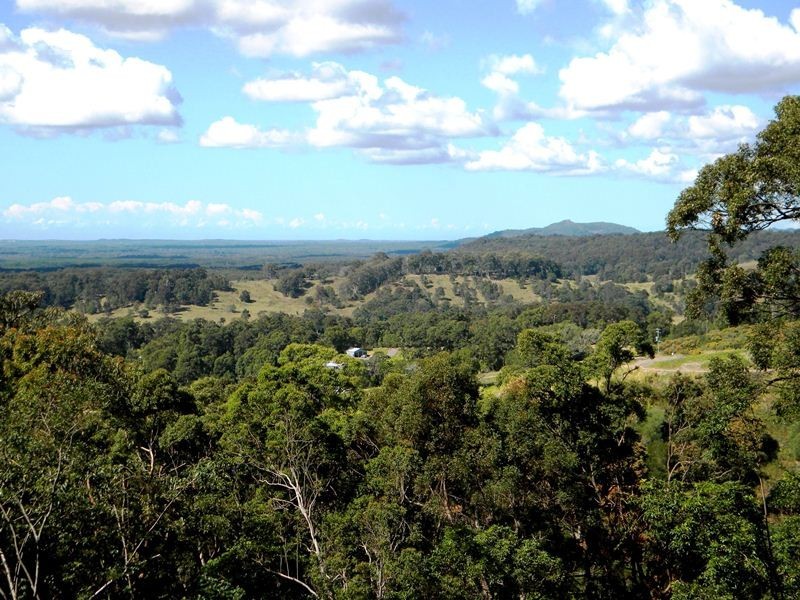 264 Cootharaba Road, Cootharaba QLD 4565