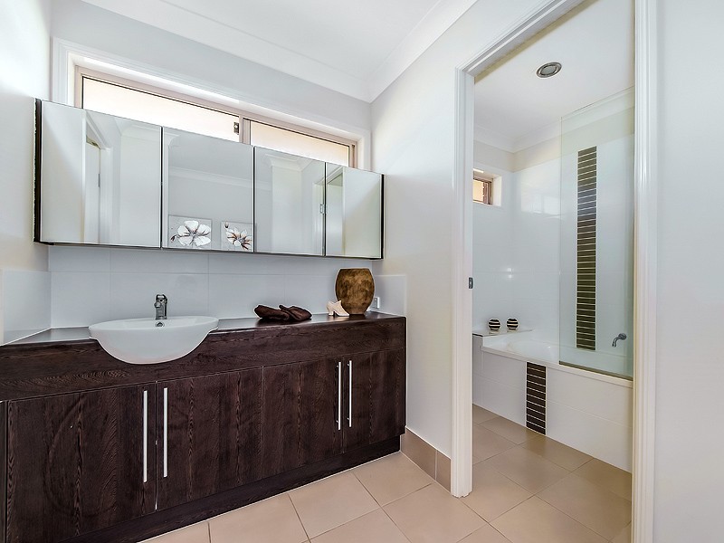 88 Tablelands Road, Cooran QLD 4569