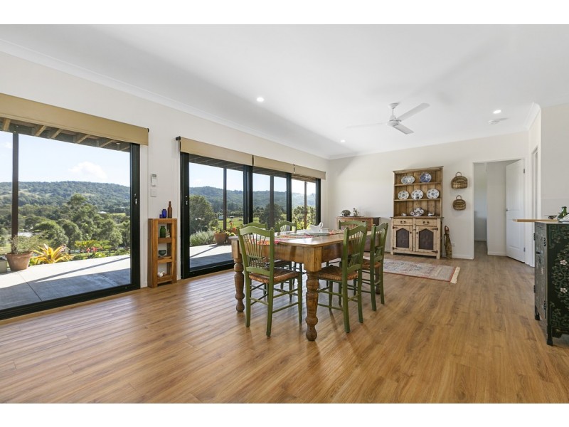 40 Brewers Road, Cooran QLD 4569