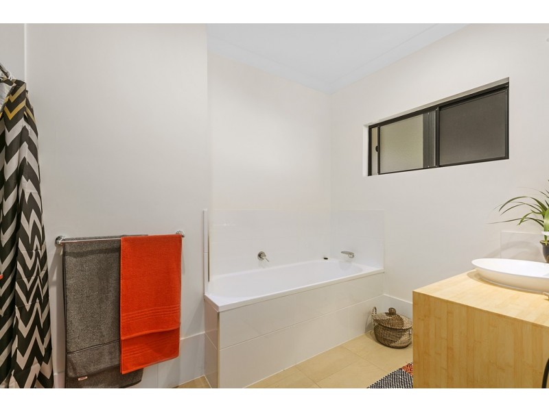 40 Brewers Road, Cooran QLD 4569