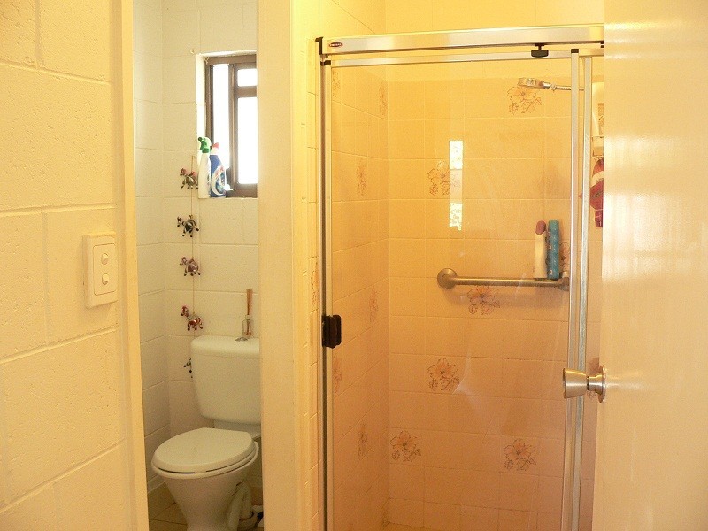 3/2 Topaz Street, Cooroy QLD 4563