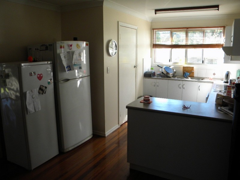 8 Topaz Street, Cooroy QLD 4563