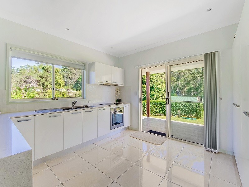 12 Elandra Terrace, Pomona QLD 4568