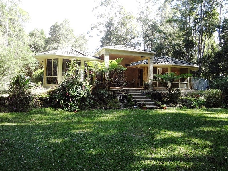 45 Stratford Park Drive, Pomona QLD 4568