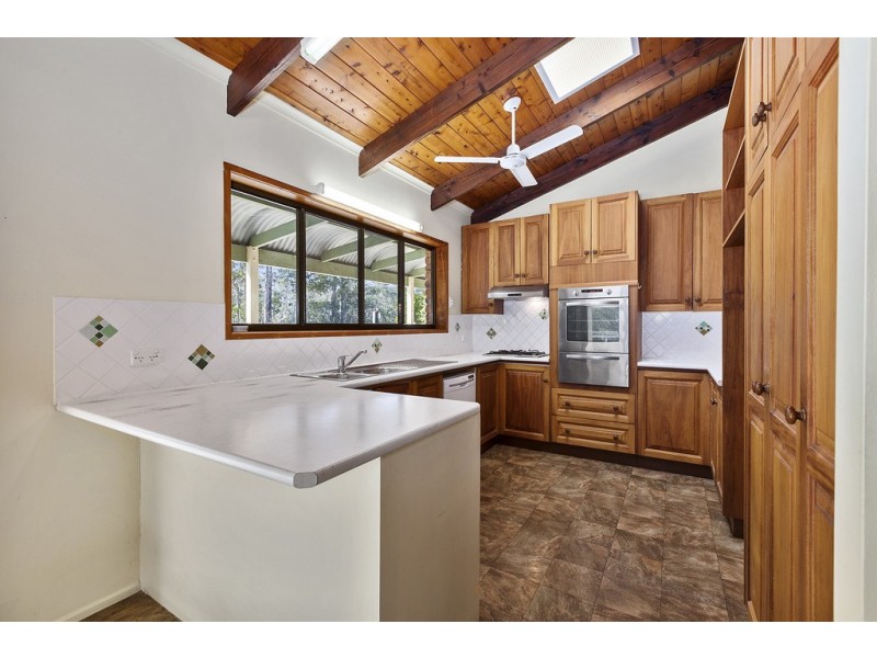 15 Jampot Lane, Pomona QLD 4568
