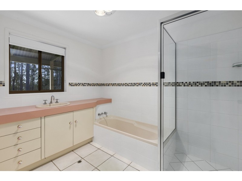 15 Jampot Lane, Pomona QLD 4568