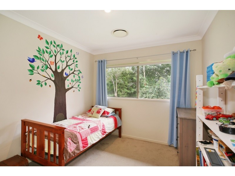 12 Dollarbird Drive, Pomona QLD 4568