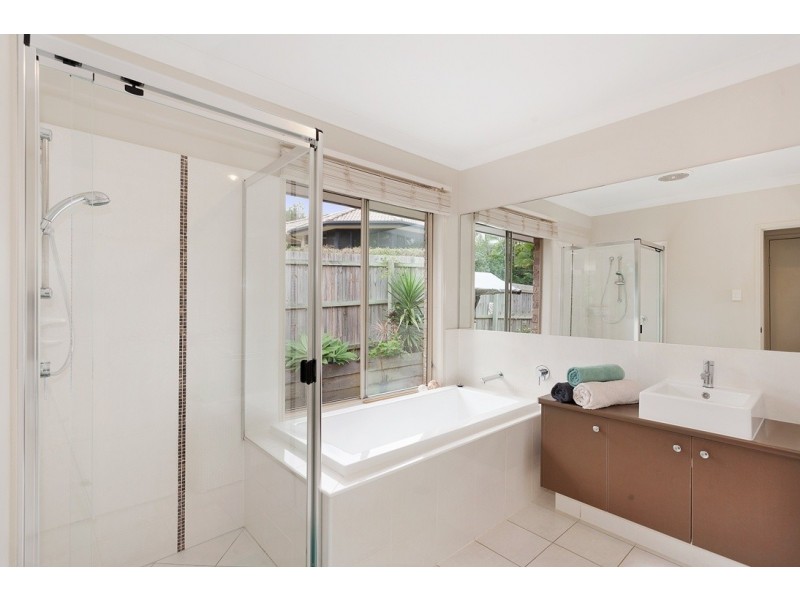 12 Dollarbird Drive, Pomona QLD 4568