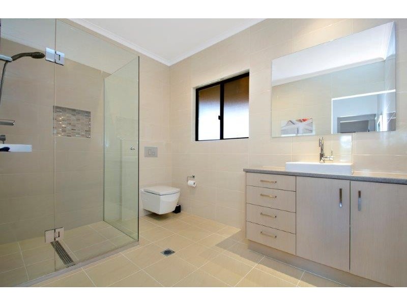 4 Friarbird Place, Pomona QLD 4568