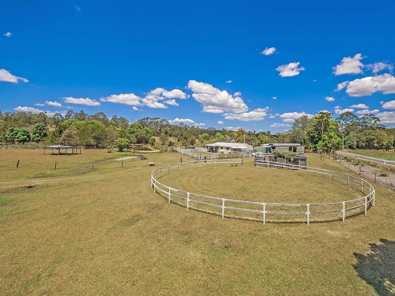 322 Pomona Kin Kin Road, Pinbarren QLD 4568