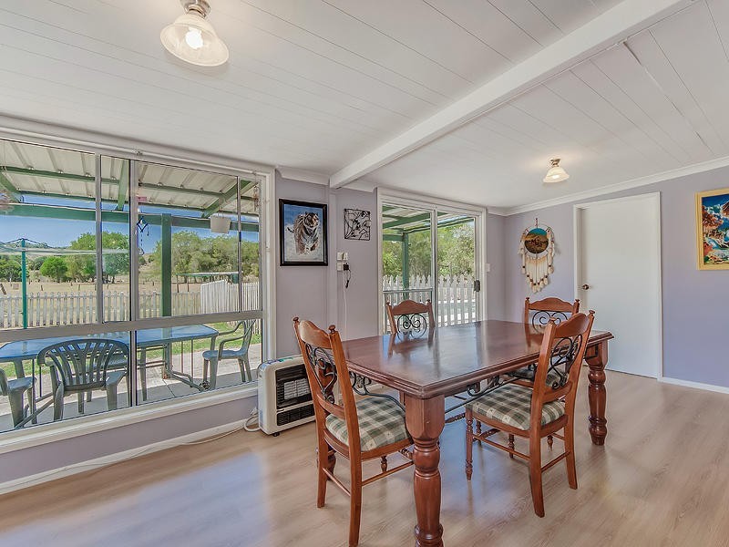 322 Pomona Kin Kin Road, Pinbarren QLD 4568