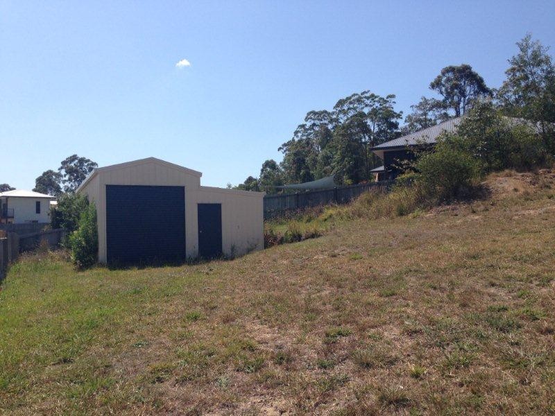 8 Friarbird Place, Pomona QLD 4568