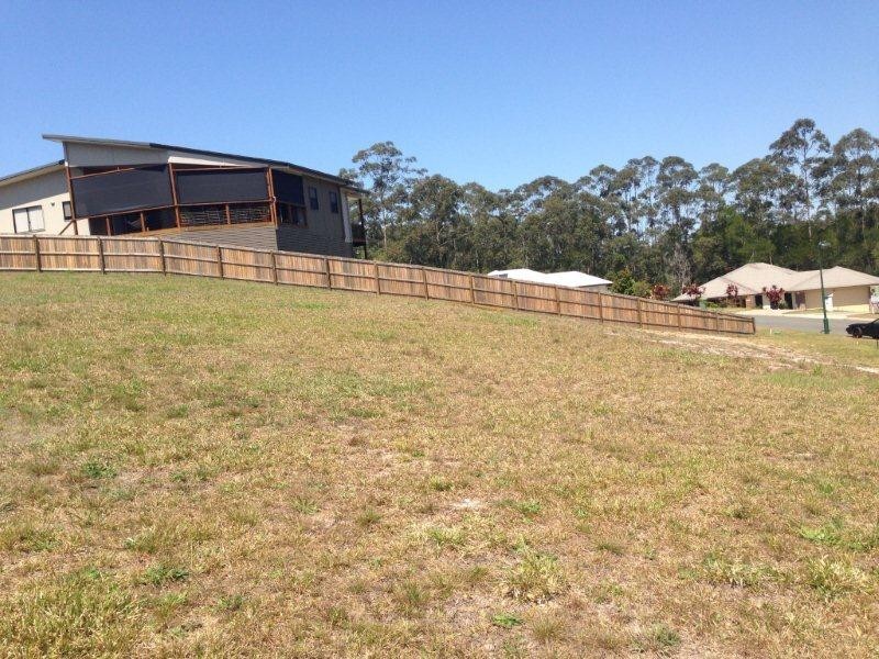 8 Friarbird Place, Pomona QLD 4568