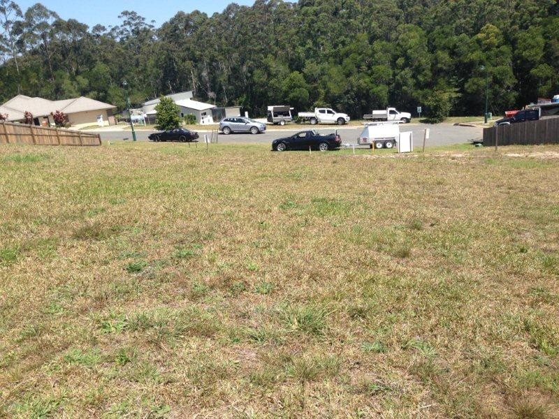 8 Friarbird Place, Pomona QLD 4568