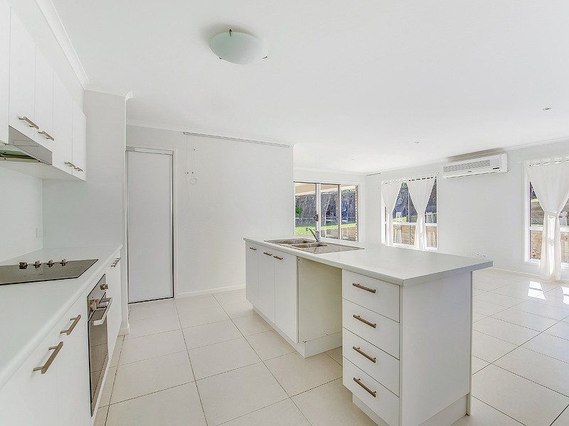 2 Gerrygone Place, Pomona QLD 4568