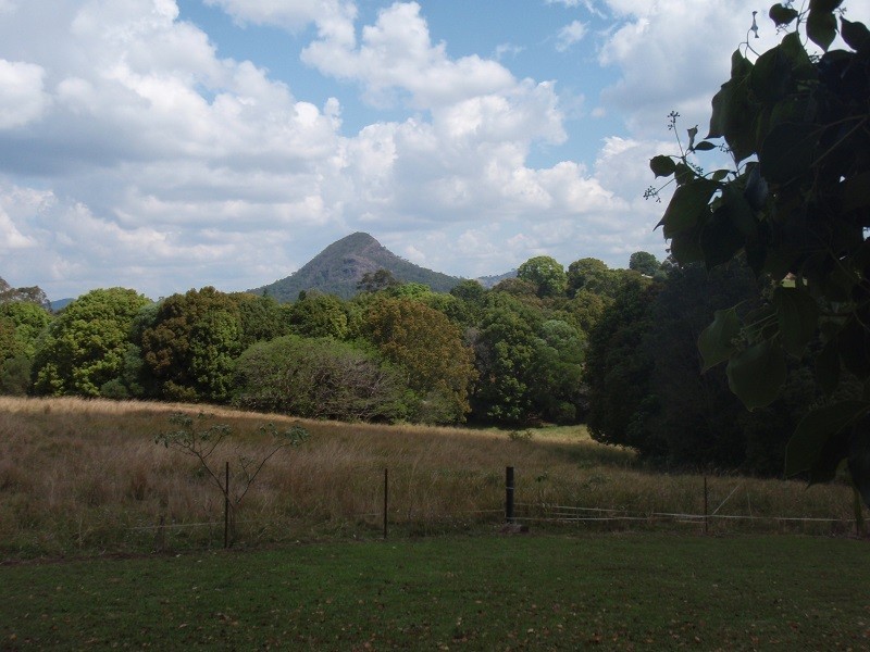 249 Tablelands Road, Cooran QLD 4569