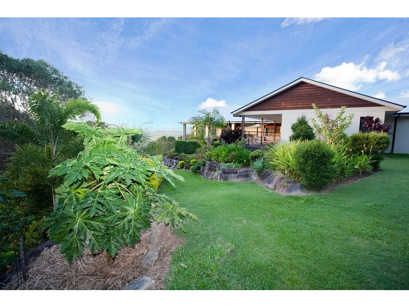 236 Noakes Road, Traveston QLD 4570