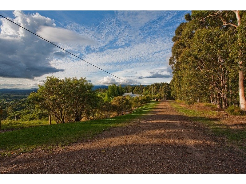 236 Noakes Road, Traveston QLD 4570