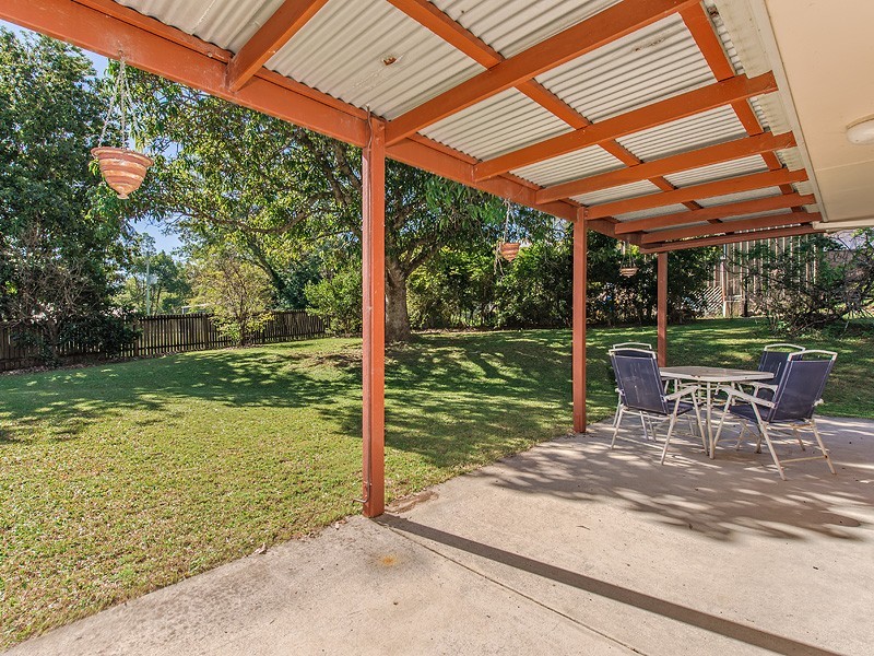 5 Clay Street, Pomona QLD 4568