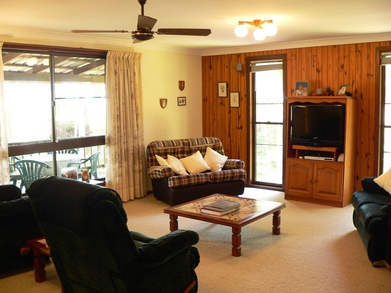 716 Louis Bazzo Drive, Cootharaba QLD 4565