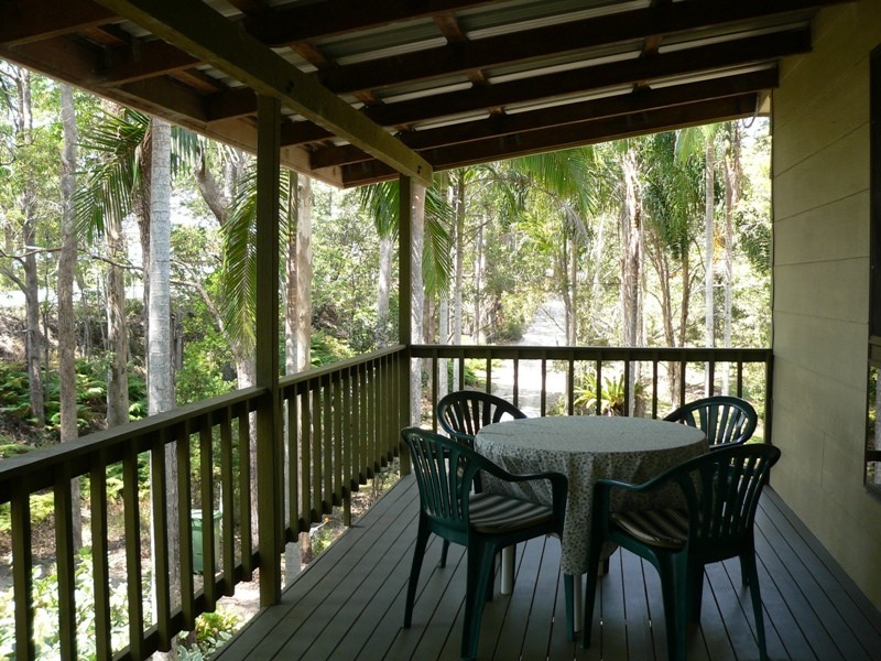 716 Louis Bazzo Drive, Cootharaba QLD 4565