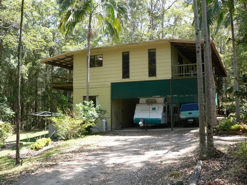 716 Louis Bazzo Drive, Cootharaba QLD 4565