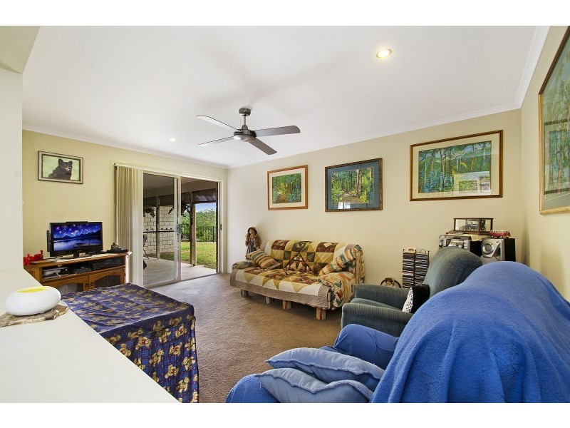 18 Songbird Drive, Pomona QLD 4568