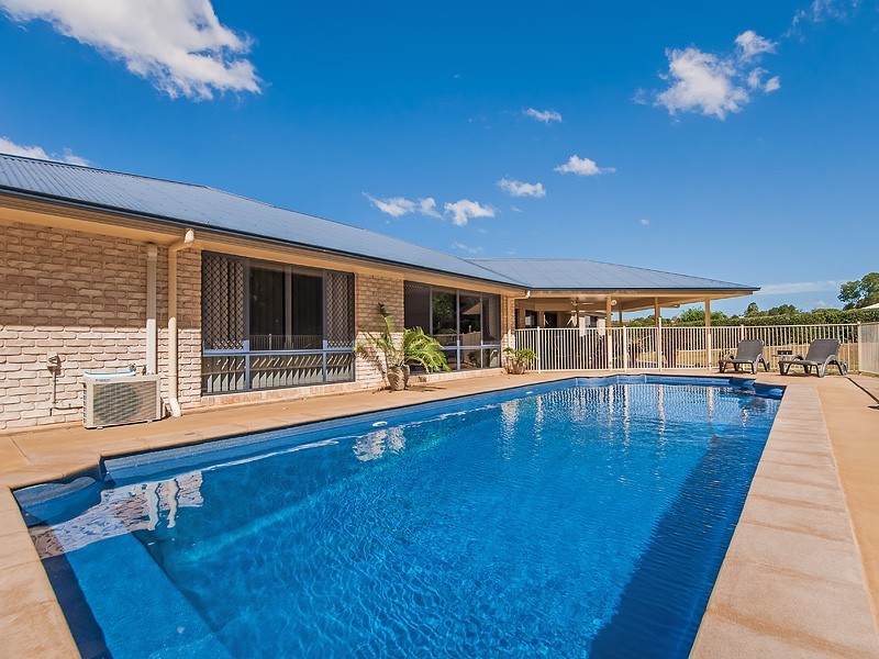 72 Orana Avenue, Pomona QLD 4568