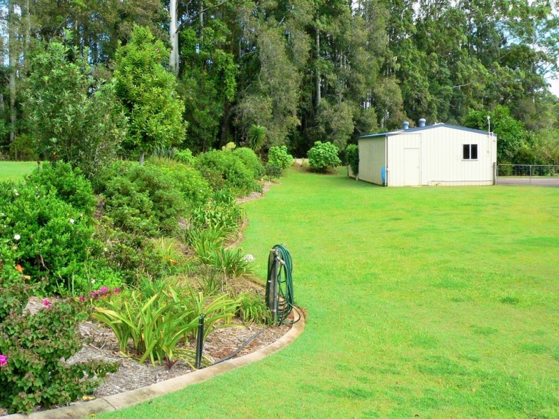 72 Orana Avenue, Pomona QLD 4568