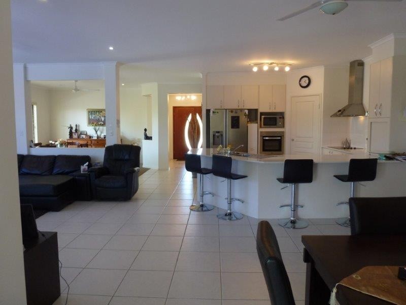 87 Devonstone Drive, Cooroibah QLD 4565