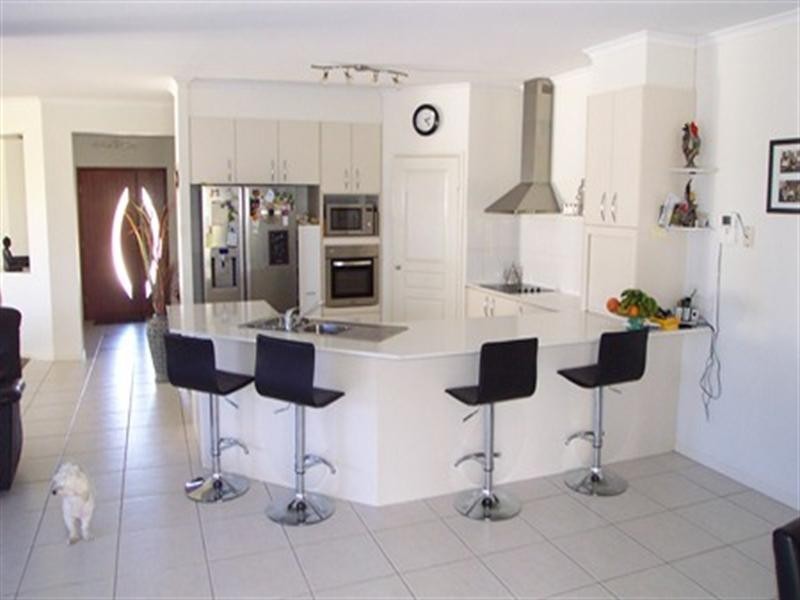 87 Devonstone Drive, Cooroibah QLD 4565