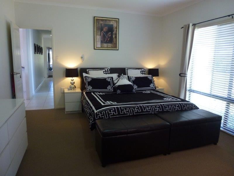 87 Devonstone Drive, Cooroibah QLD 4565