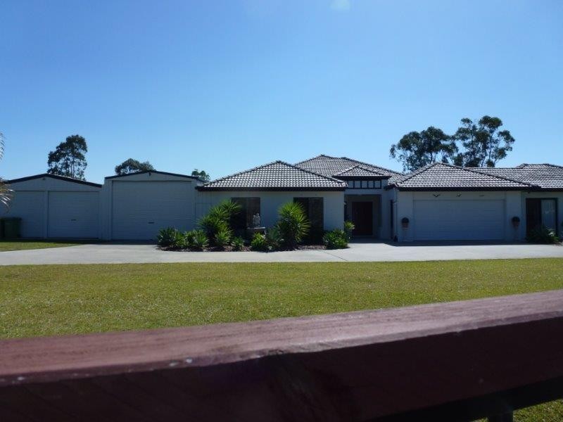 87 Devonstone Drive, Cooroibah QLD 4565