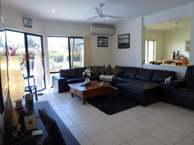 87 Devonstone Drive, Cooroibah QLD 4565