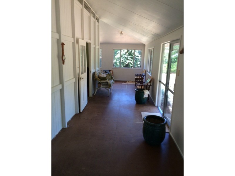 90 Summit Road, Pomona QLD 4568