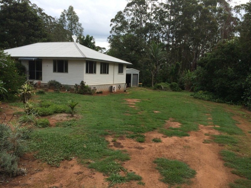 90 Summit Road, Pomona QLD 4568