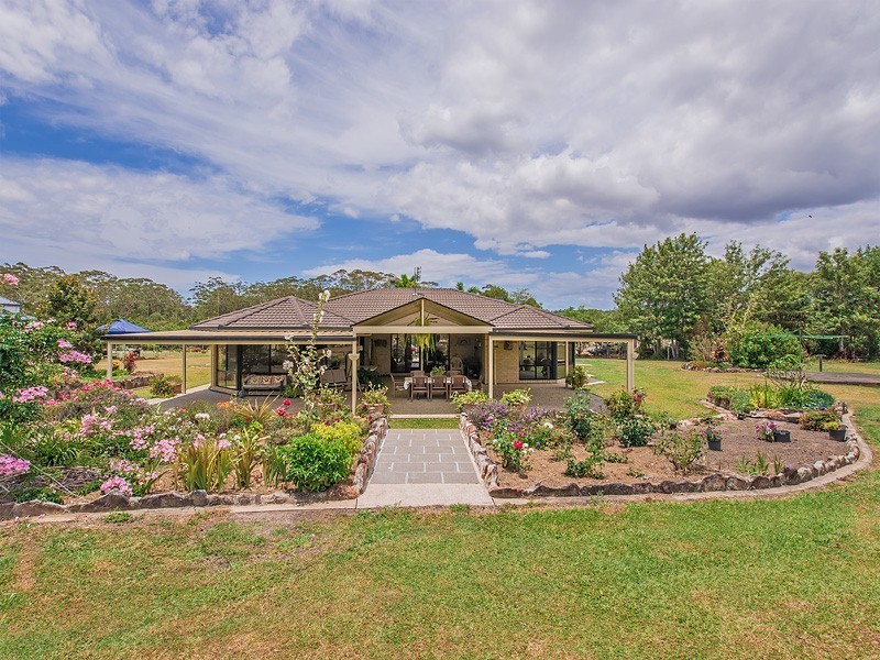 52 Orana Avenue, Pomona QLD 4568