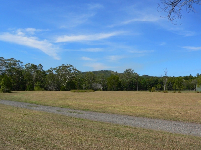43 Croziers Road, Pinbarren QLD 4568