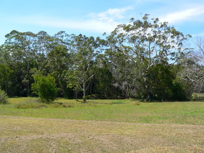 43 Croziers Road, Pinbarren QLD 4568