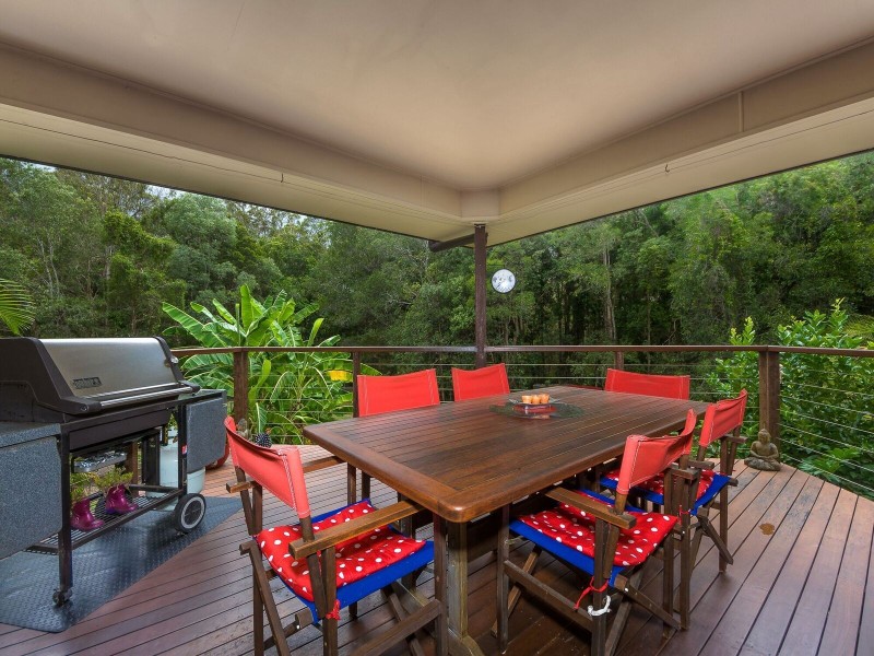 6 Smedley Drive, Pomona QLD 4568