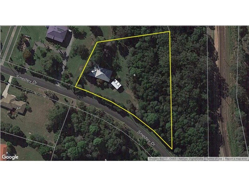 6 Smedley Drive, Pomona QLD 4568
