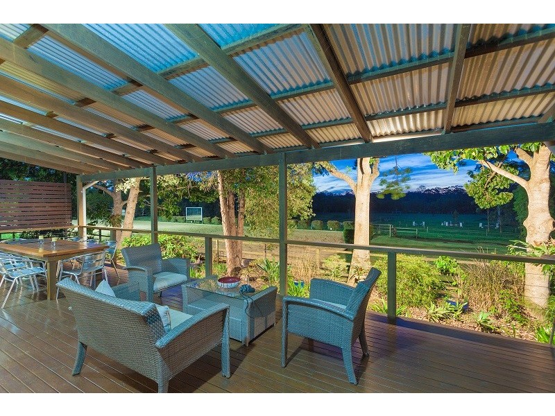 61 Pavilion Street, Pomona QLD 4568