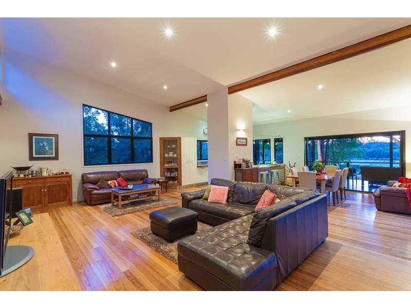 61 Pavilion Street, Pomona QLD 4568