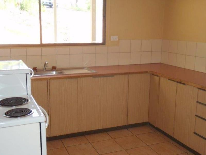 Pinbarren QLD 4568