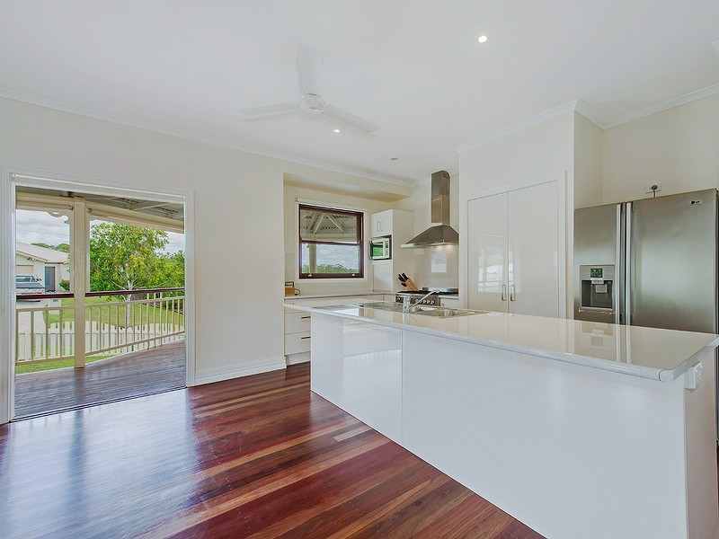 20 Kensington Drive, Cooroy QLD 4563