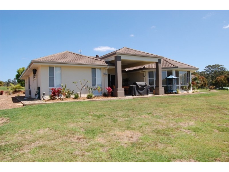 5 Elandra Terrace, Pomona QLD 4568